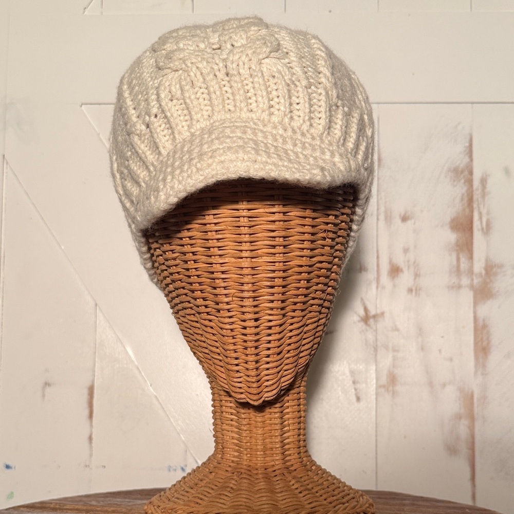 Cozy Cream Knit Cap/Beenie